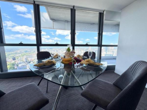 Luxury Meriton Suites Retreat